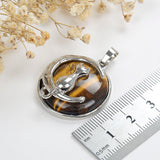Gemstone Round Pendant Cat-On-The-Moon Silver Plated Design, PND4201XX