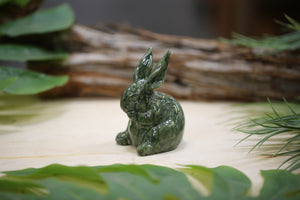 Serpentine Bunny Rabbit Carving Natural Crystal Energy Healing