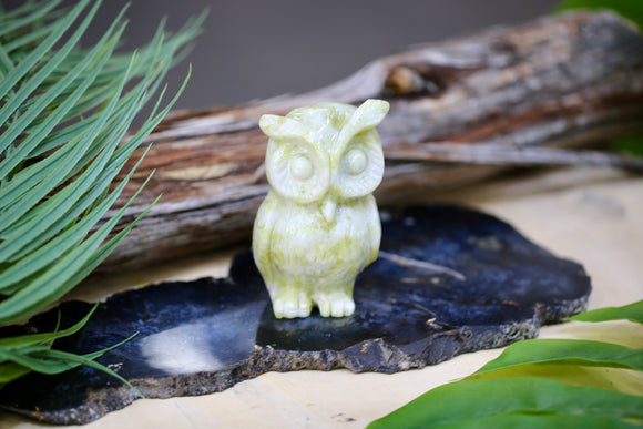 Lantian Jade Owl Carving Wholesale Natural Gemstone Energy Healing